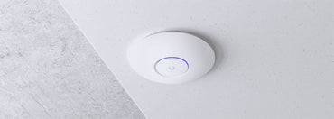 Ubiquiti UniFi U6+ | WiFi 6 Access Point | 2402 Mbit/s | PoE+ | Inclusief Montagebeugel - Matmuis