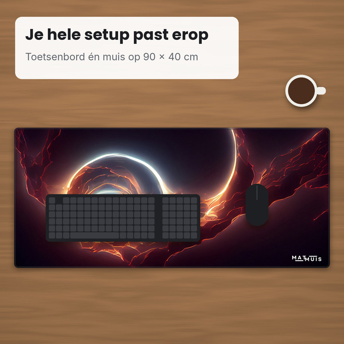 XXL muismat Space Planet Cloud Dimension op bureau met toetsenbord en muis
