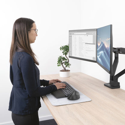 ACT AC5450 | Ergonomisch draadloos toetsenbord | Bluetooth + USB-A | Multi-Connect | Polssteun | QWERTY US | Donkergrijs