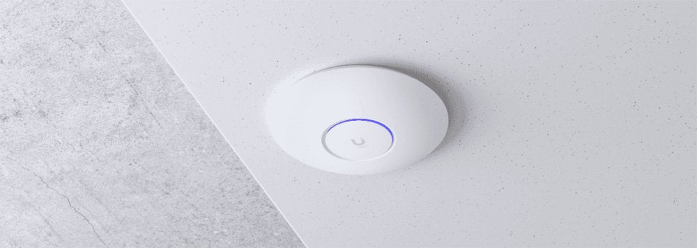 Ubiquiti UniFi U6+ | WiFi 6 Access Point | 2402 Mbit/s | PoE+ | Inclusief Montagebeugel - Matmuis