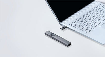 Logitech Spotlight | Draadloze Presenter | Bluetooth/RF | Grijs