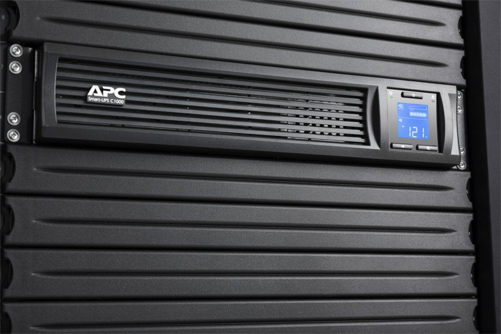 APC Smart-UPS SMC1000I-2UC | 1000 VA / 600 W | 2U Rackmount | 4x IEC C13 Stopcontacten | AVR Spanningsregeling | LCD-scherm | SmartConnect